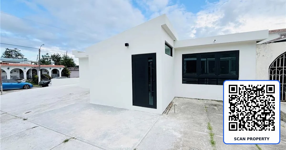 TRIPLEX HOUSE Calle 5 D1 EXT. BUSO property photo