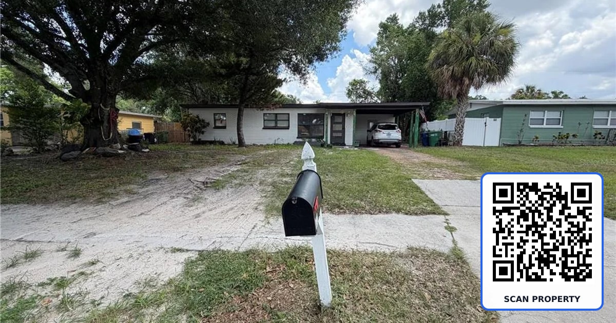 10111 N OLA AVENUE property photo