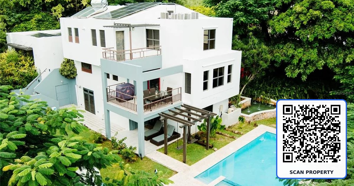 PR 992 KM3.4 3 ST VILLAS DE LUQUILLO UNIT D18 property photo