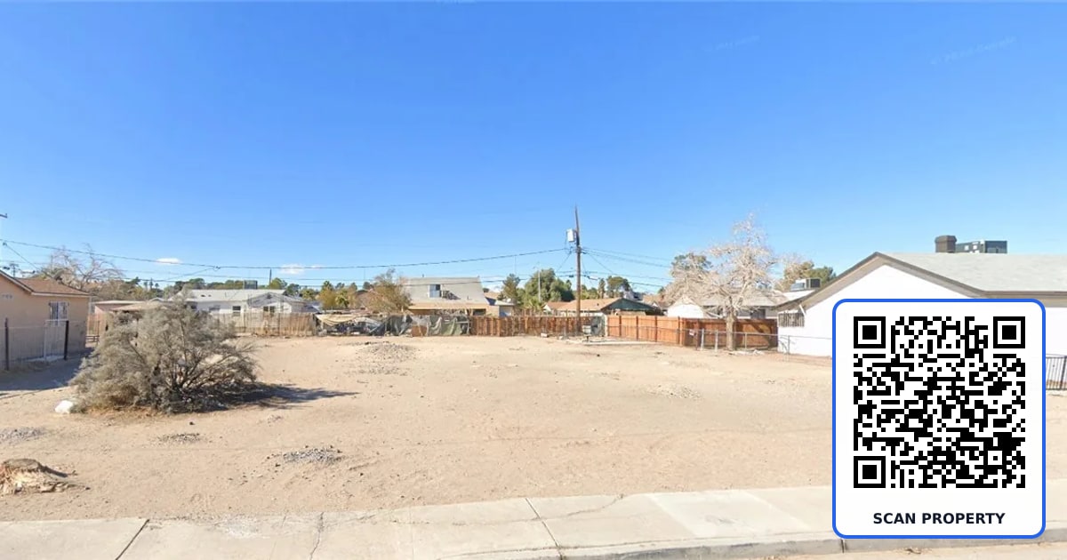 1823 Yale Street property photo