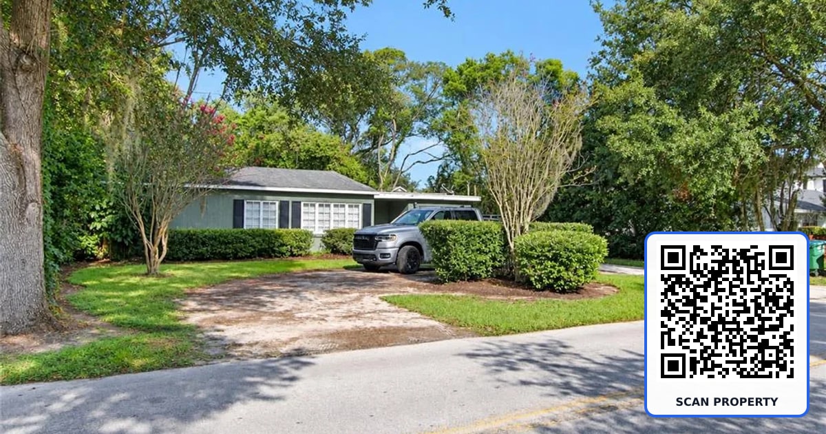 447 N PHELPS AVENUE property photo