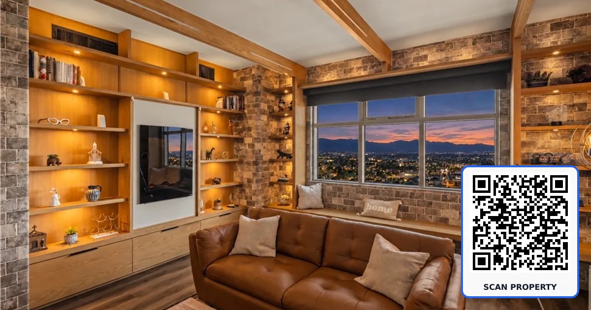 150 Las Vegas Boulevard 2015 property photo