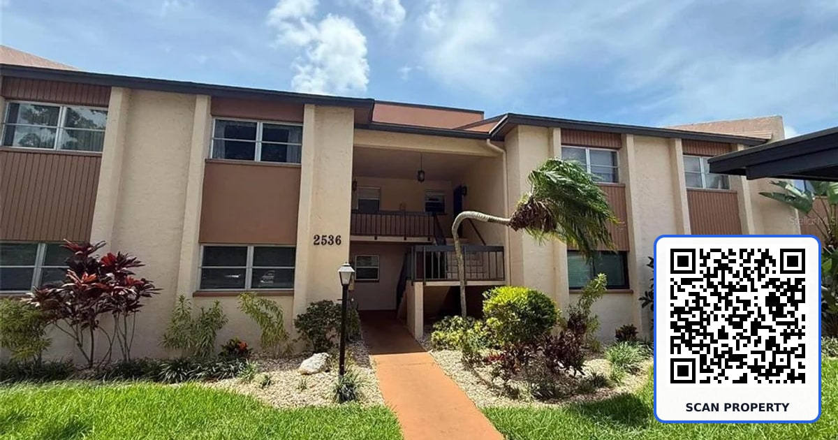 2536 CLUBHOUSE CIRCLE UNIT 202 property photo