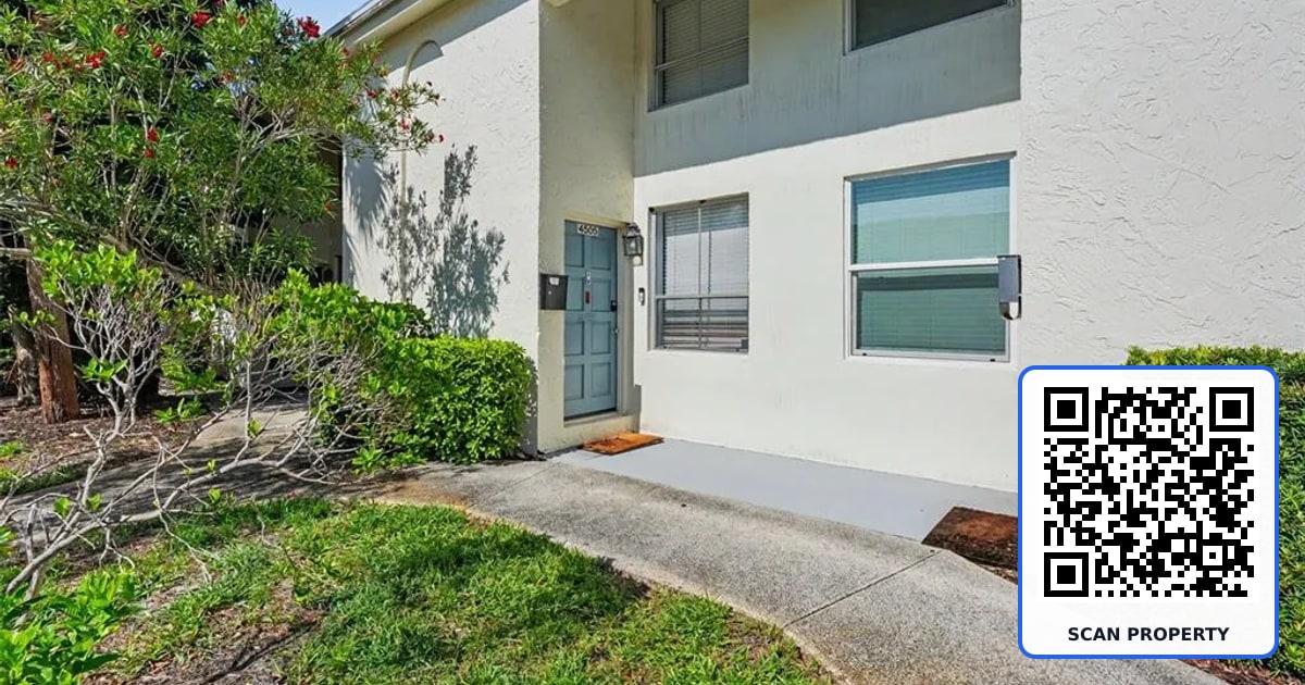 4505 LA CAPRI COURT property photo