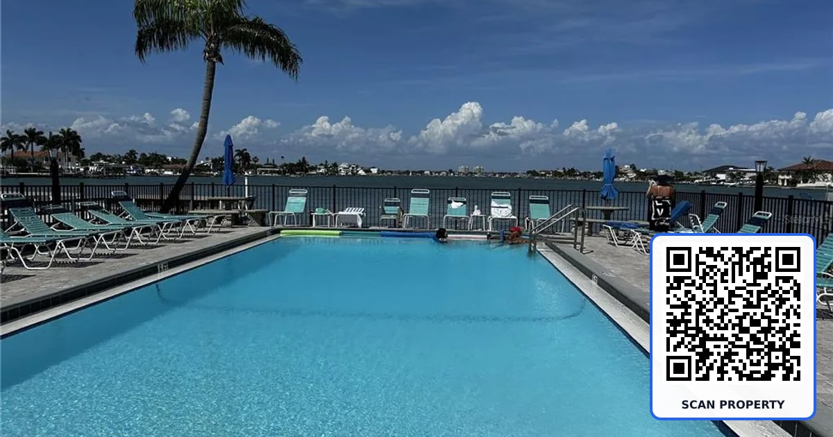 5555 GULF BOULEVARD UNIT 310 property photo