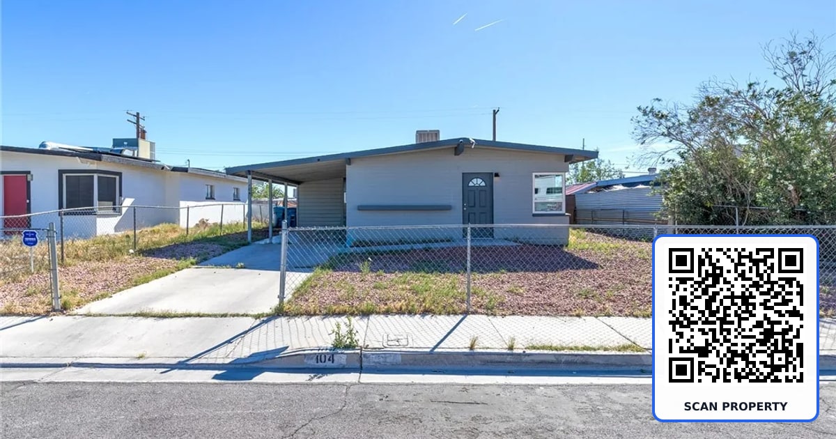 104 Stanford St Street property photo