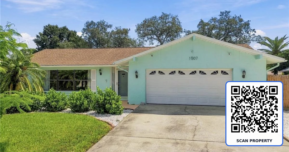 1507 POINSETTIA AVENUE property photo