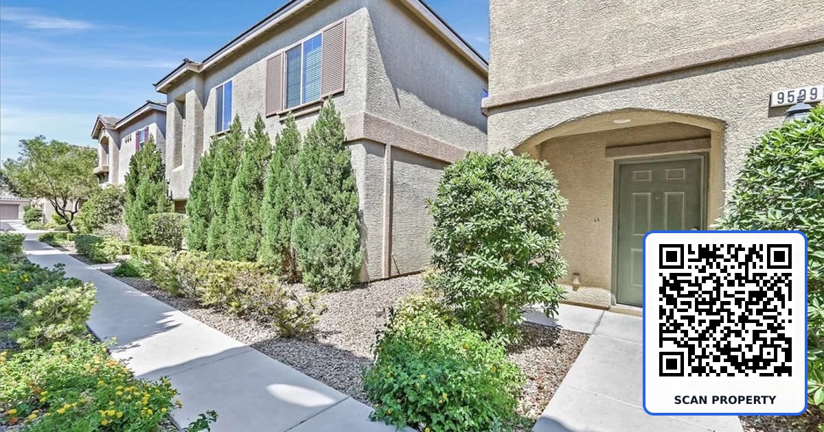9599 Vega Carpio Avenue property photo