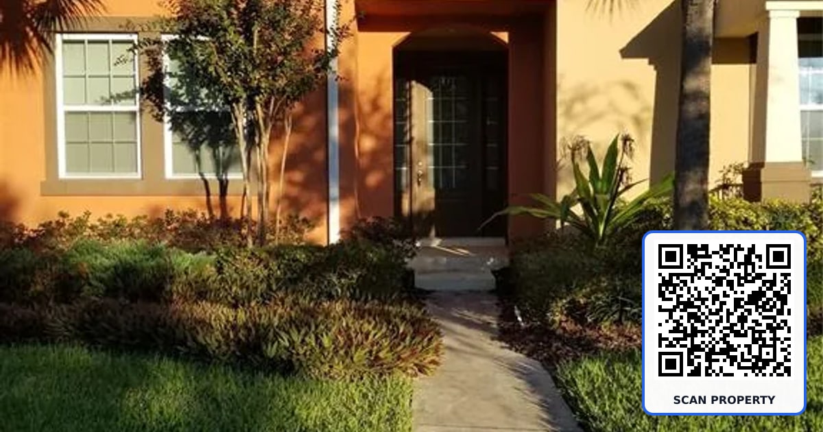 8615 VIA TRIESTE DRIVE property photo