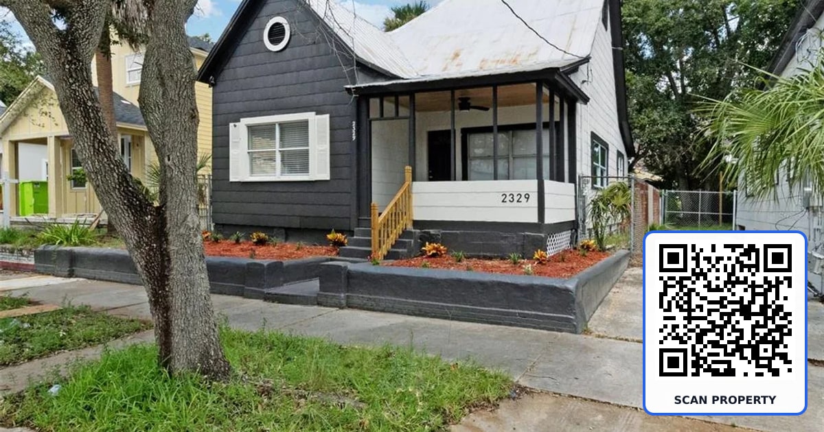 2329 W BEACH STREET property photo