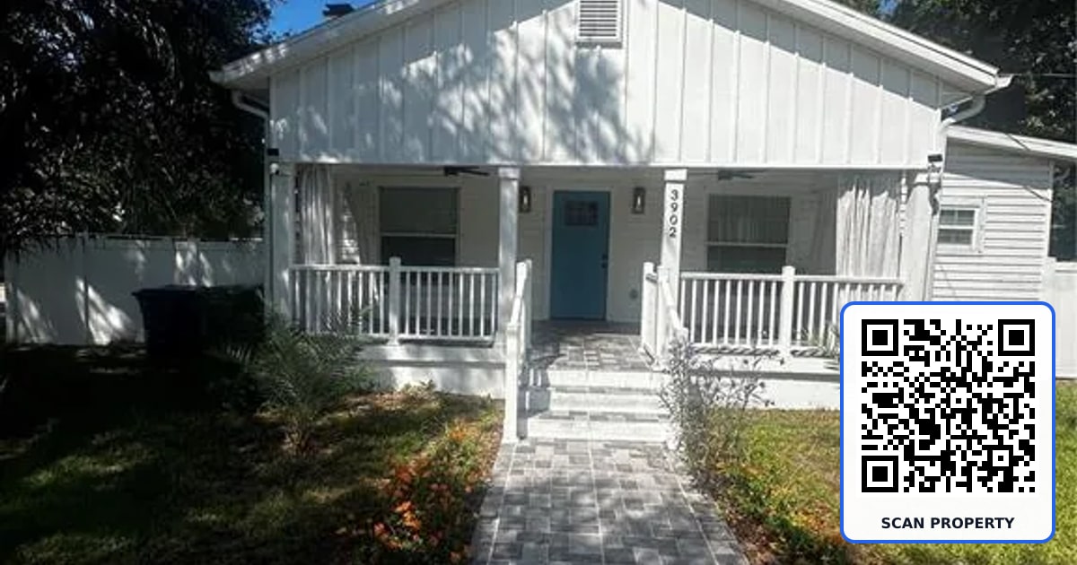 3902 N SUWANEE AVENUE property photo