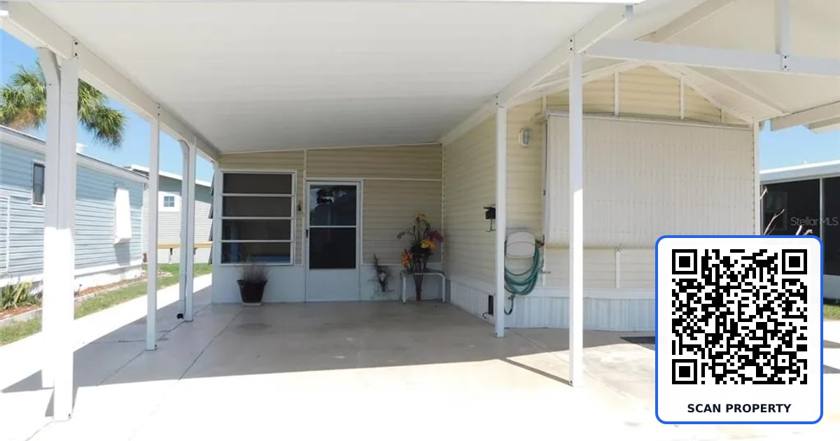 7739 BLUFF BOULEVARD UNIT 121 property photo