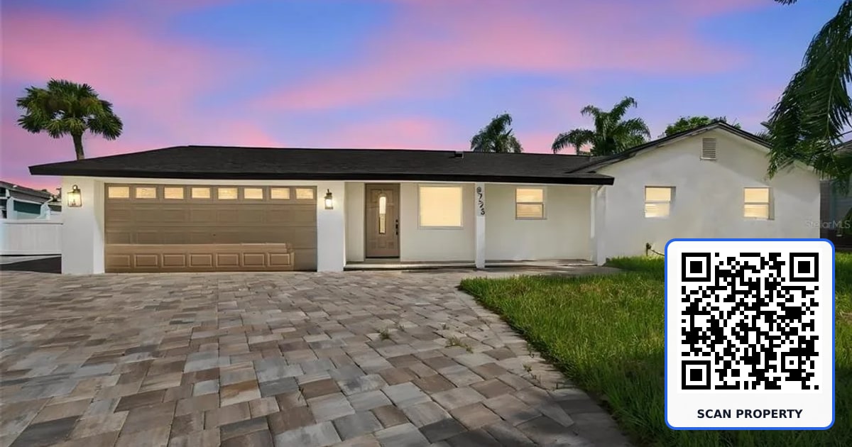 8725 THORNWOOD LANE property photo