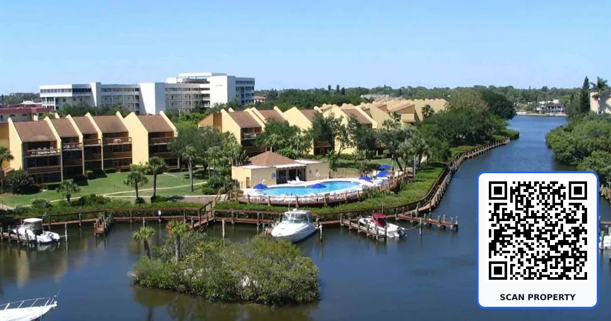 1900 COVE II PLACE UNIT 122 property photo