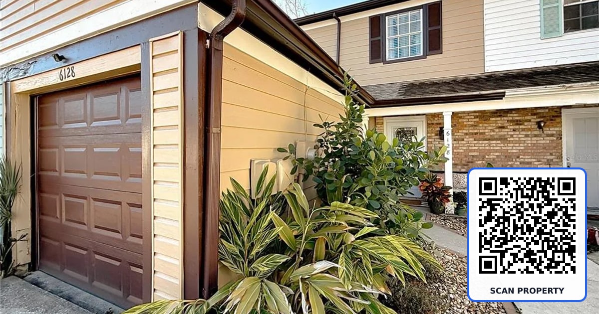 6128 OAK CLUSTER CIRCLE property photo