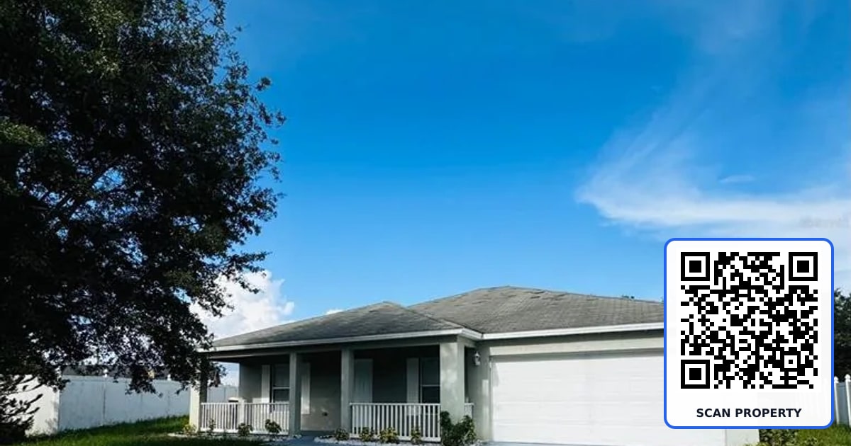 209 KINGFISH WAY property photo