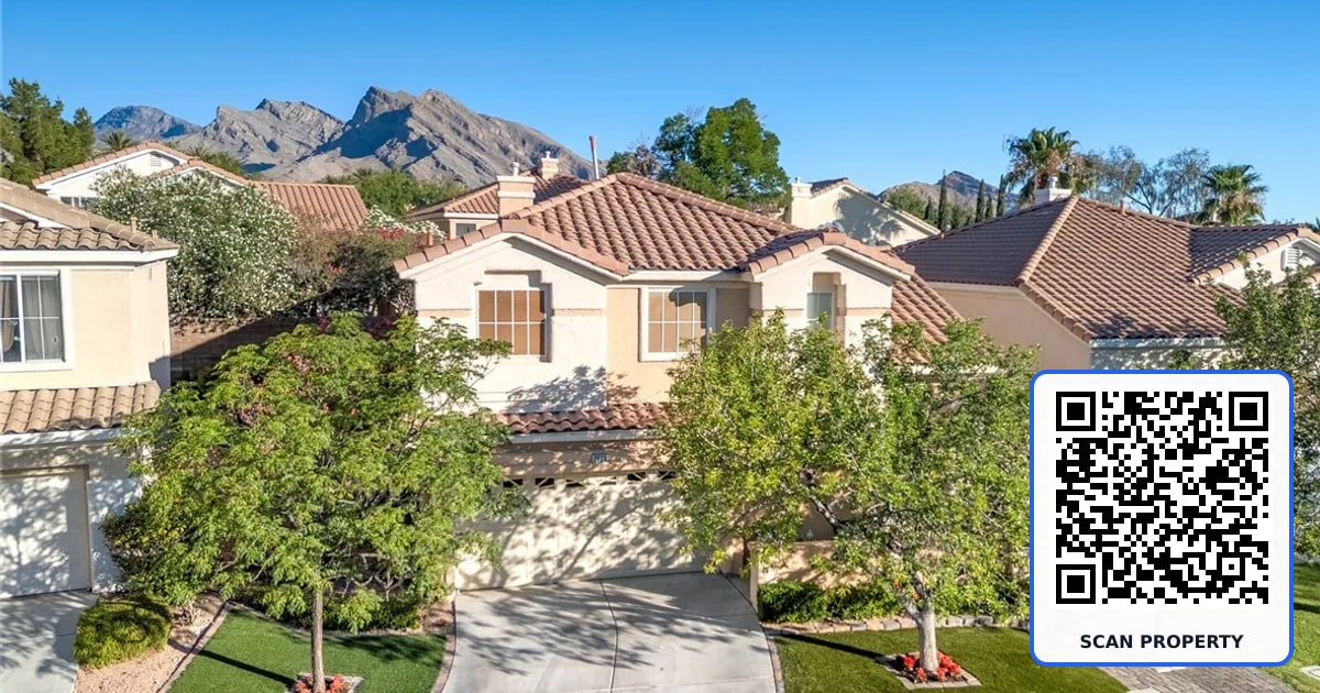 2025 Shining Feather Lane property photo