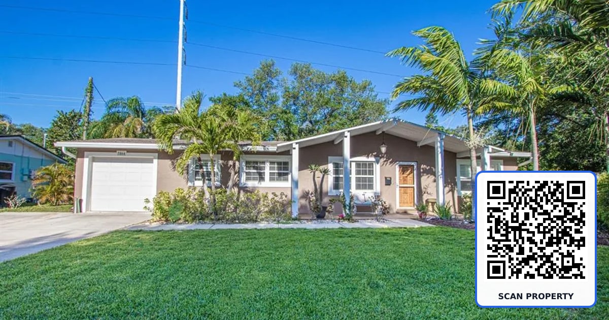 7864 15TH WAY N property photo