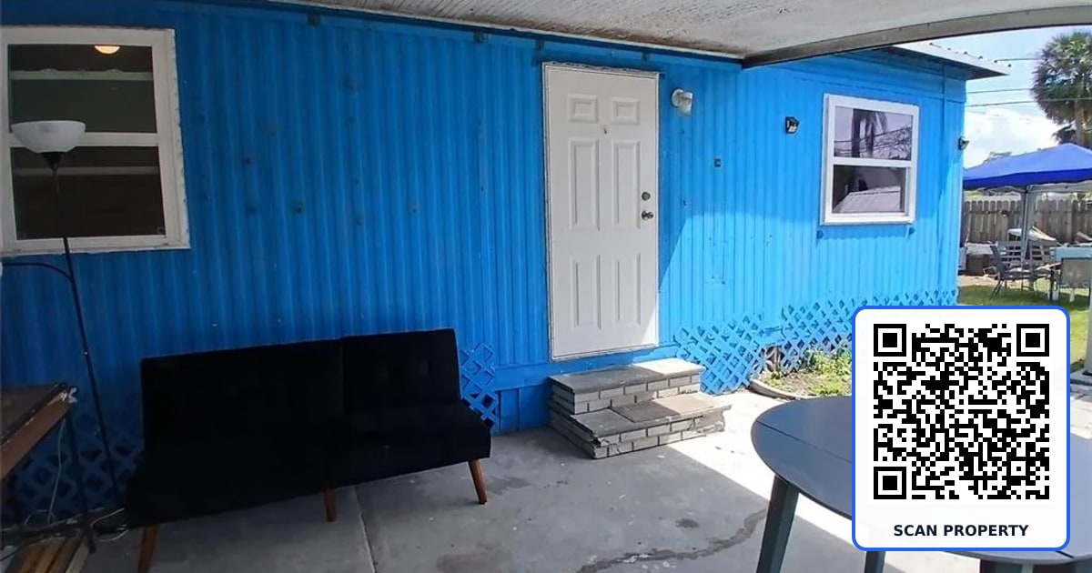 6604 SANDRA DRIVE property photo
