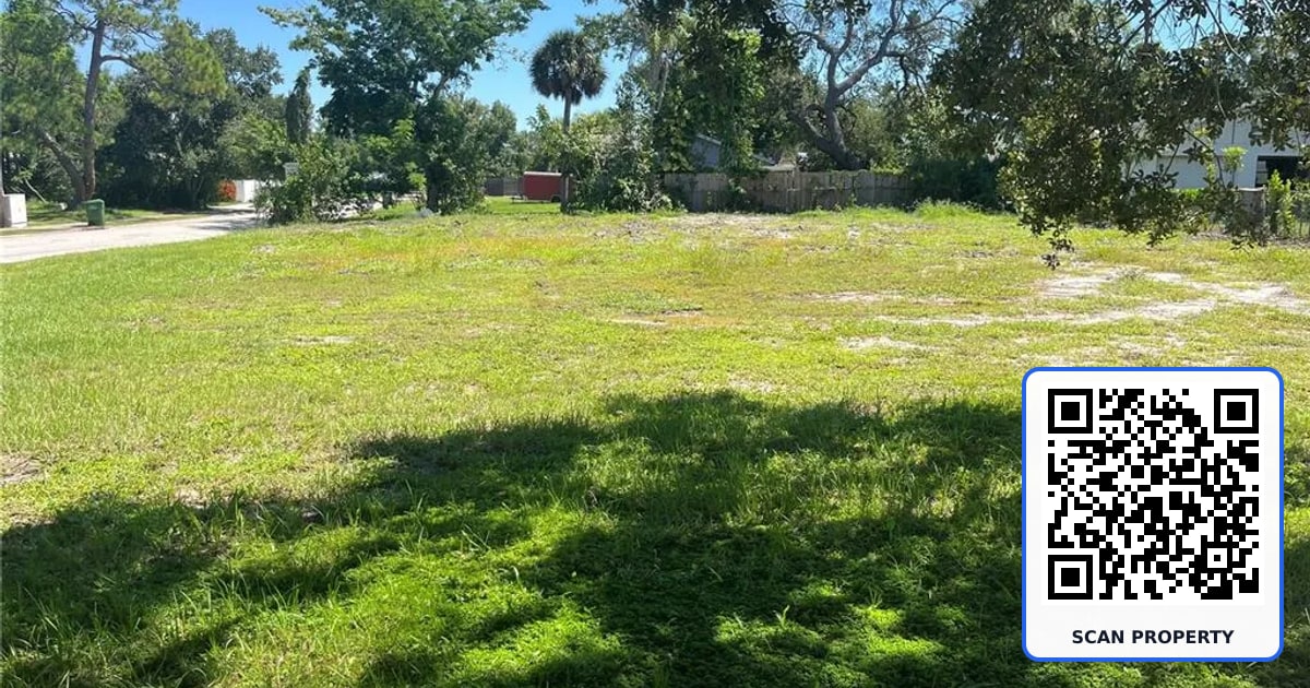 2414 PELICAN DRIVE property photo