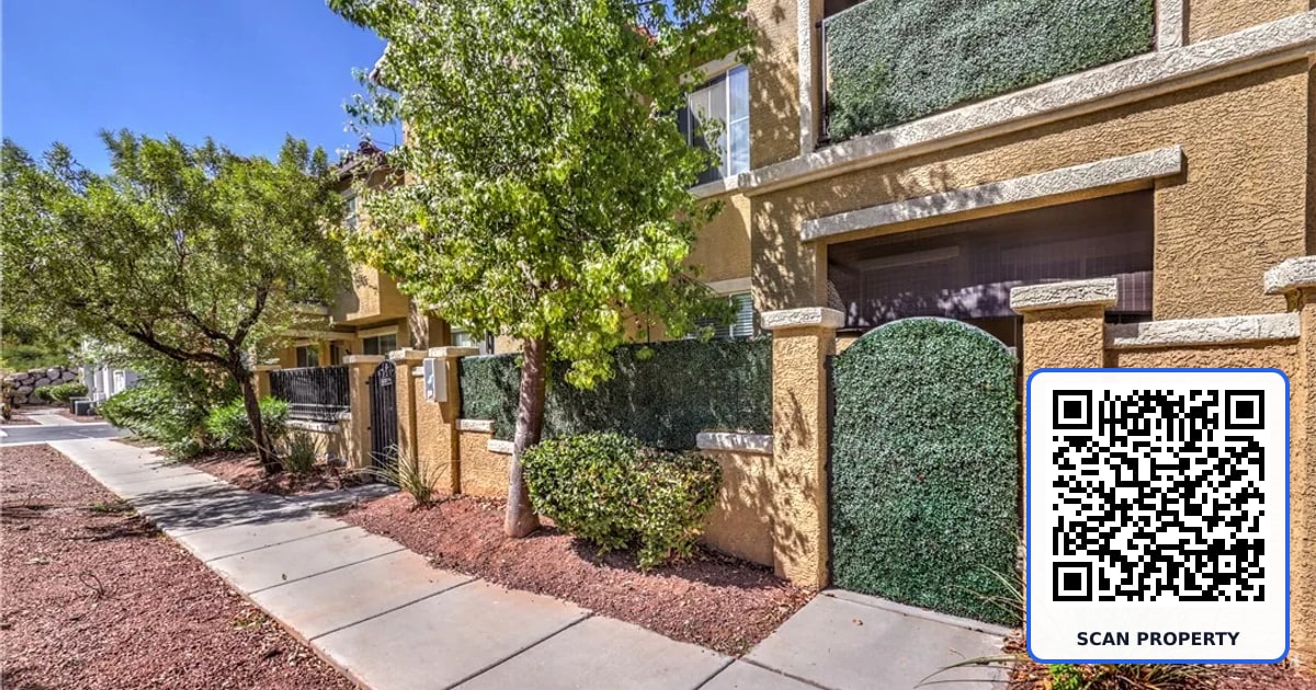 1525 Spiced Wine Avenue 12103 property photo