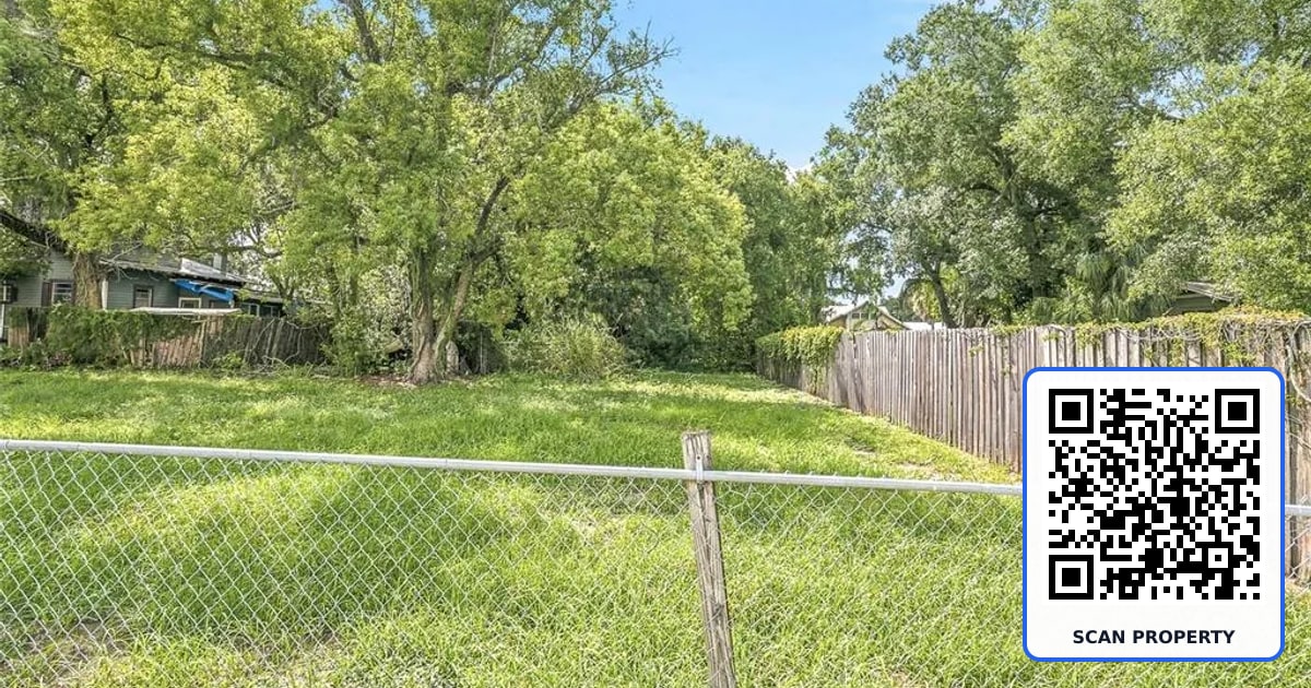 2904 N ELMORE AVENUE property photo