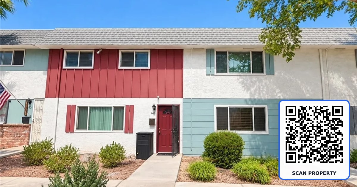 651 Greenbriar Townhouse Way property photo