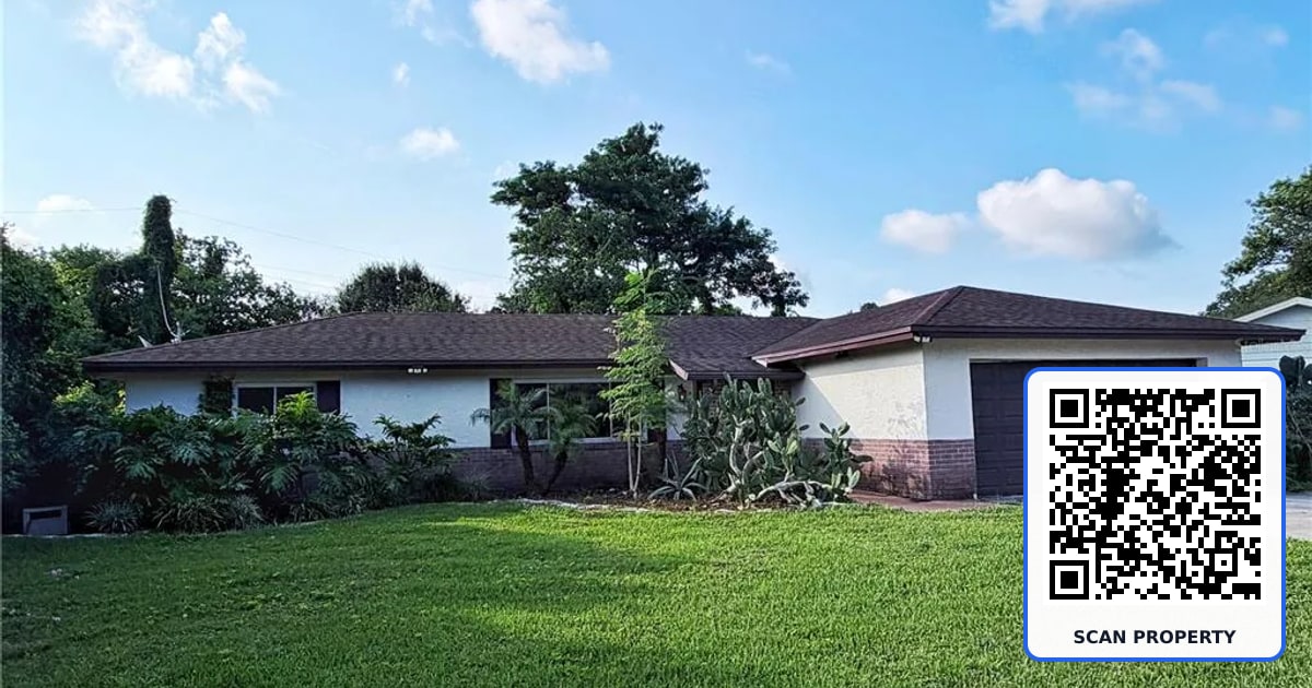 912 CARVELL DRIVE property photo