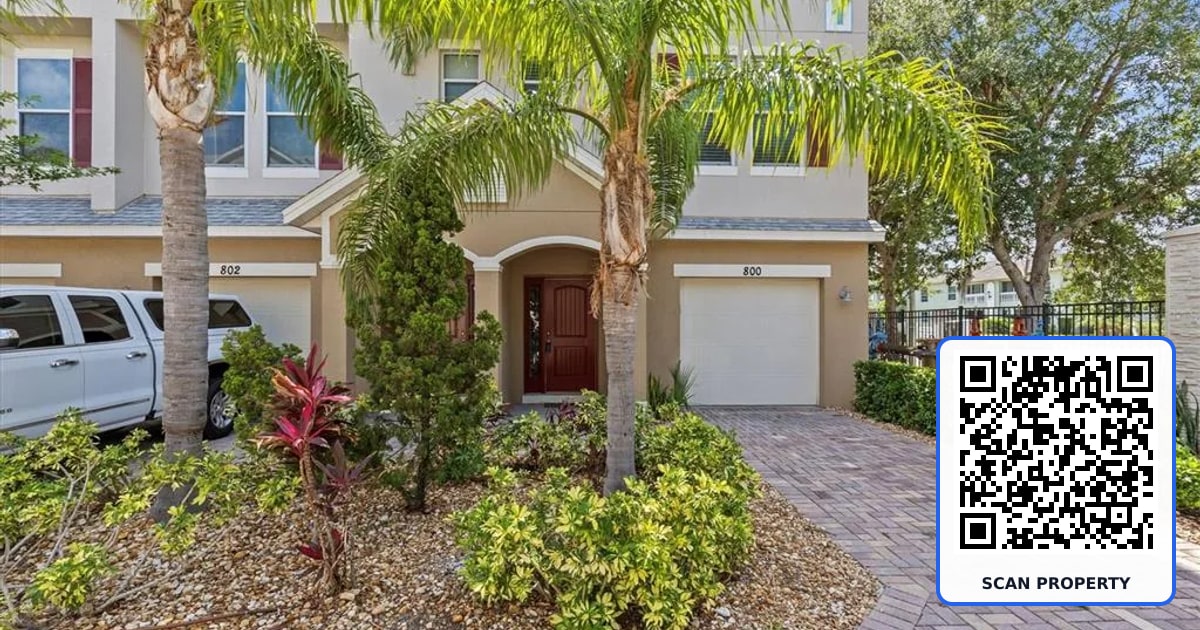 800 CALLISTA CAY LOOP property photo