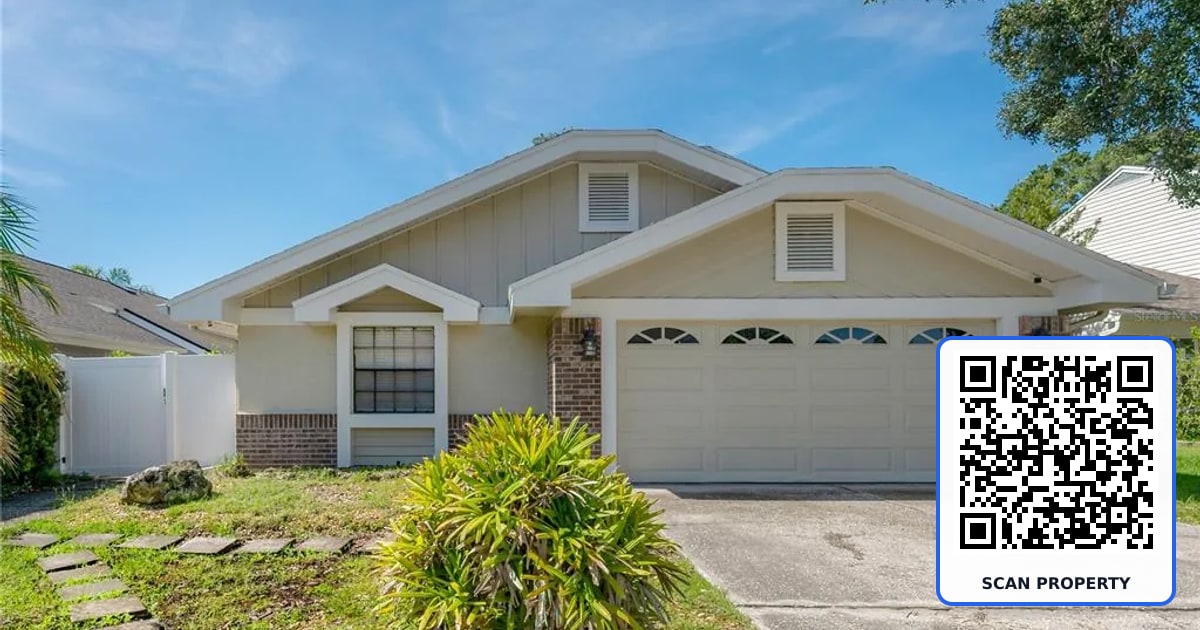 5026 CYPRESS TRACE DRIVE property photo