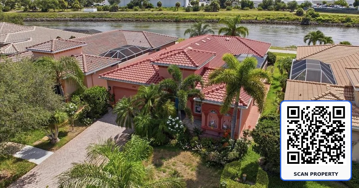 210 RIO TERRA property photo