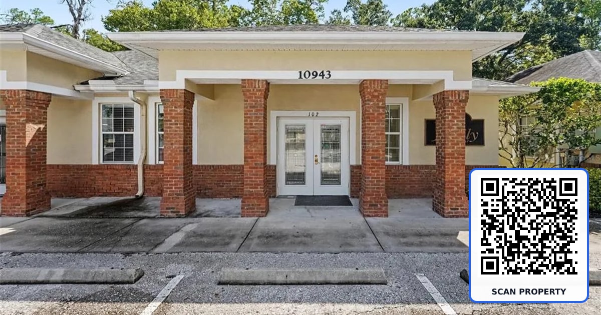 10943 COUNTRYWAY BOULEVARD property photo