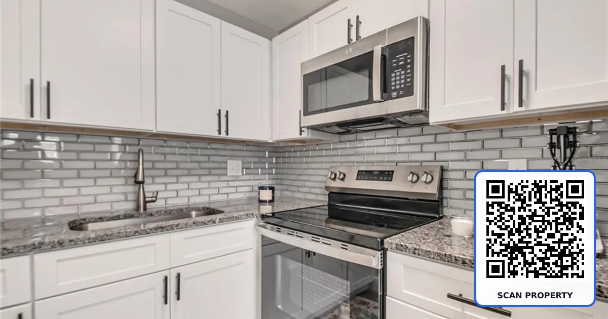 211 WOODMERE BOULEVARD property photo