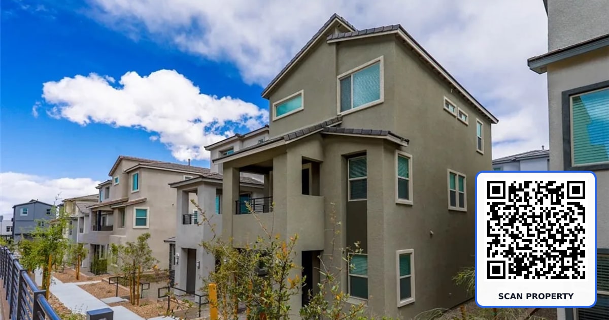 1437 Whistling Kite Street property photo