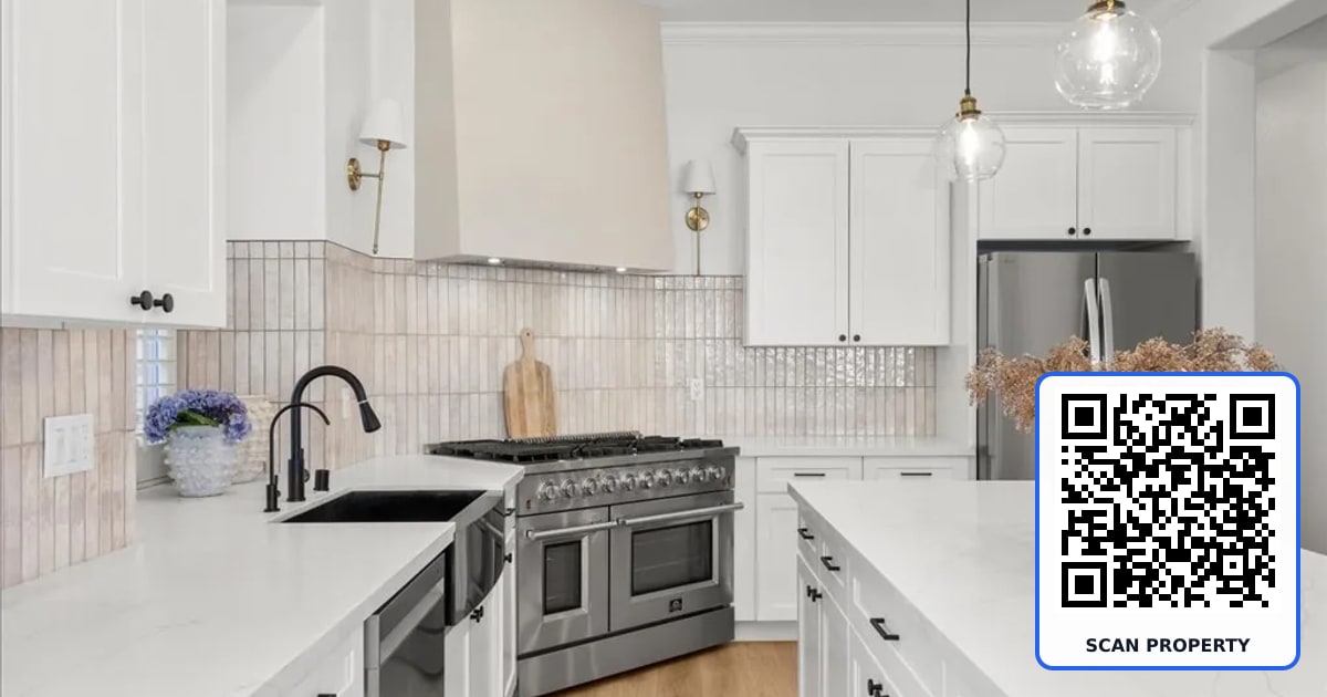 2972 Via Meridiana property photo