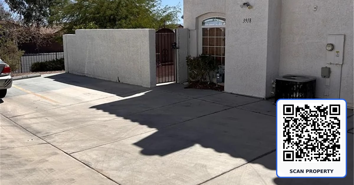 3918 Starfield Lane property photo