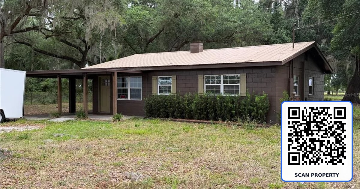 2748 CR 543 property photo