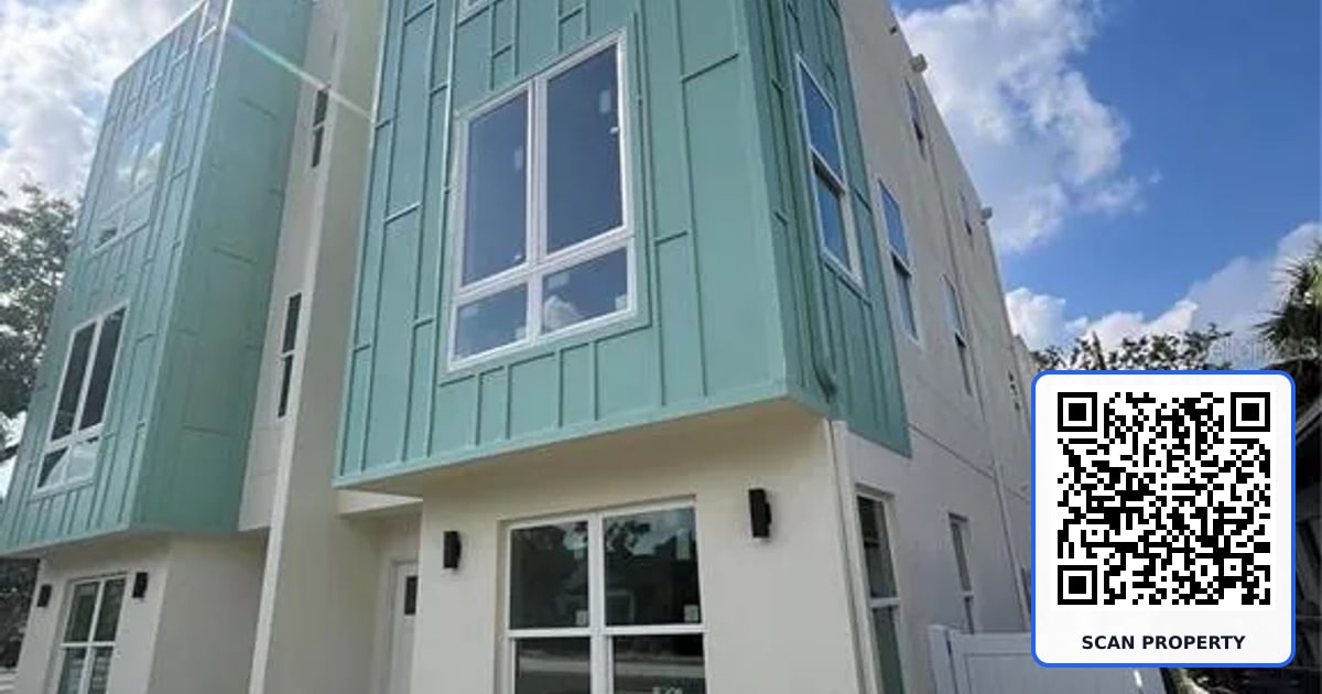 2142 5TH AVENUE N property photo