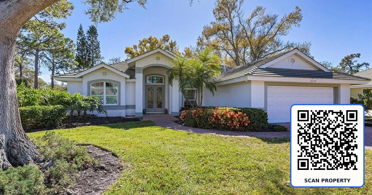 8684 WOODBRIAR DRIVE property photo