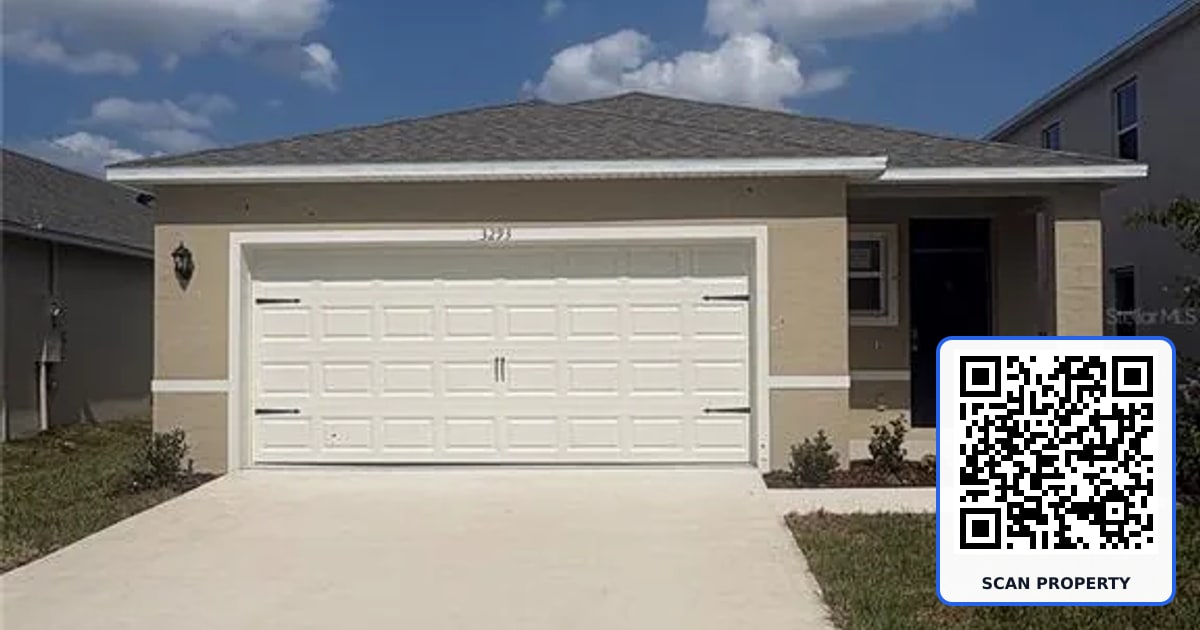 952 BLUET DRIVE property photo