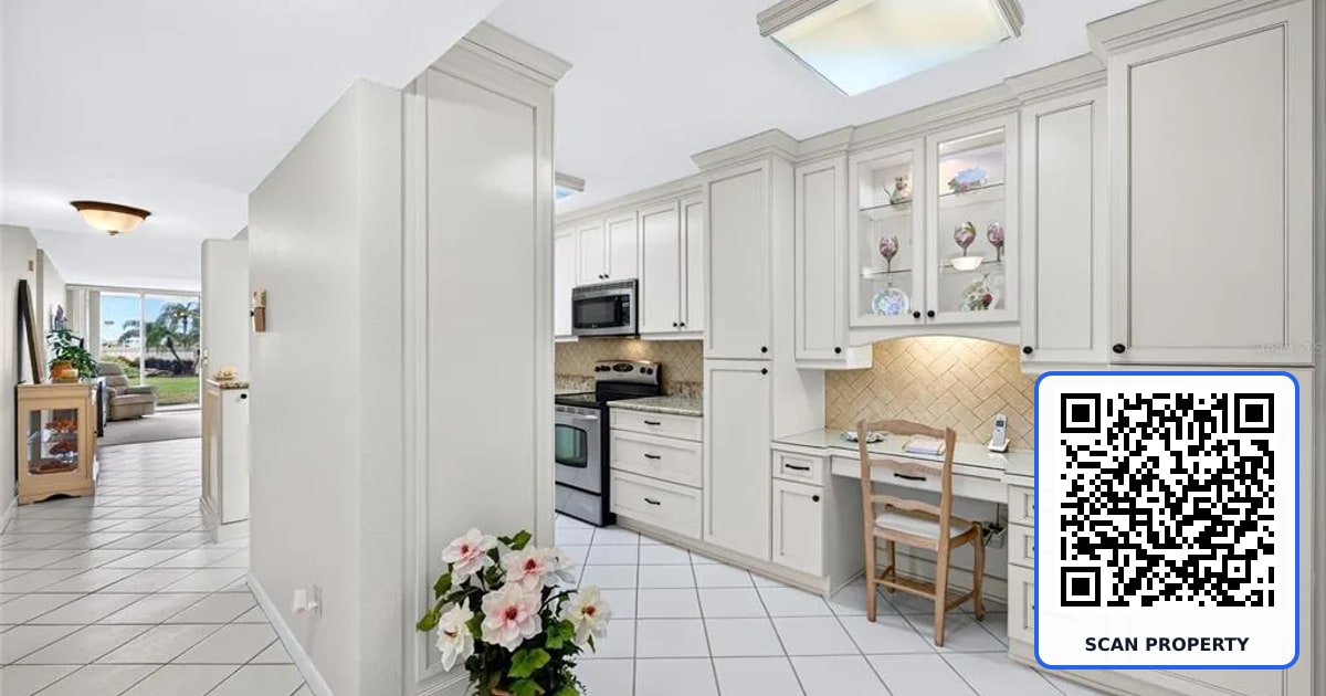 6021 BAHIA DEL MAR CIRCLE UNIT 137 property photo