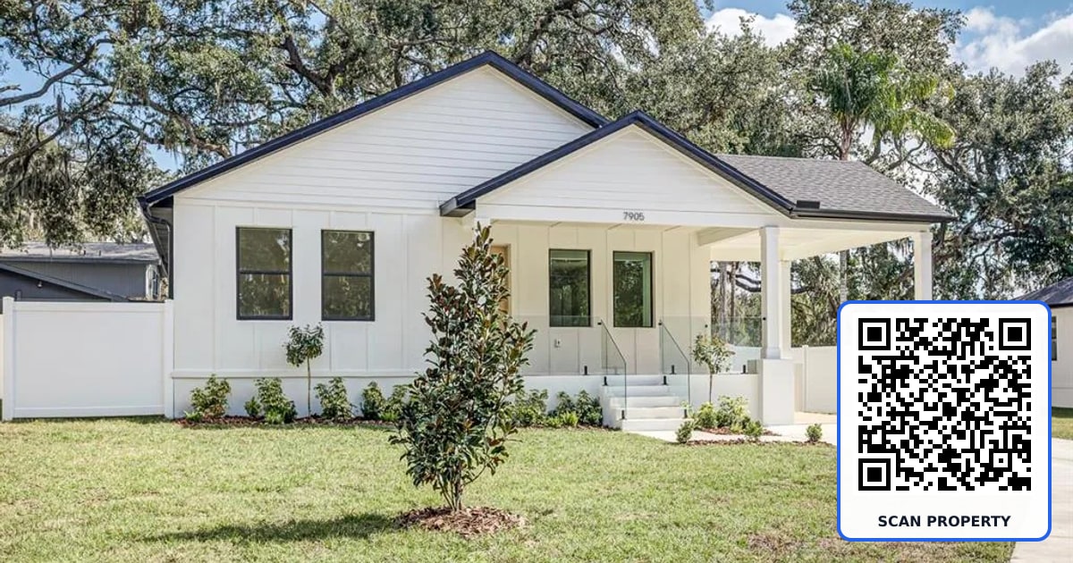 7905 N GREENWOOD AVENUE property photo