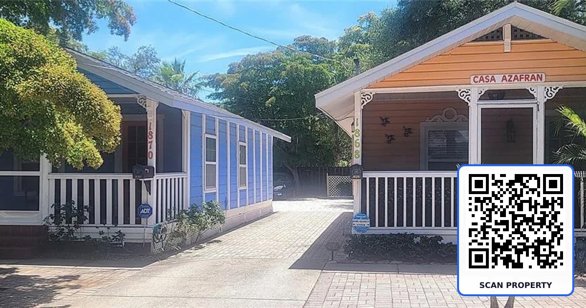 1868 LAUREL STREET property photo
