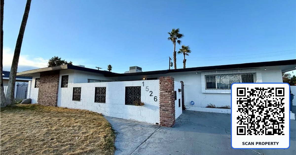 1526 East Twain Avenue property photo
