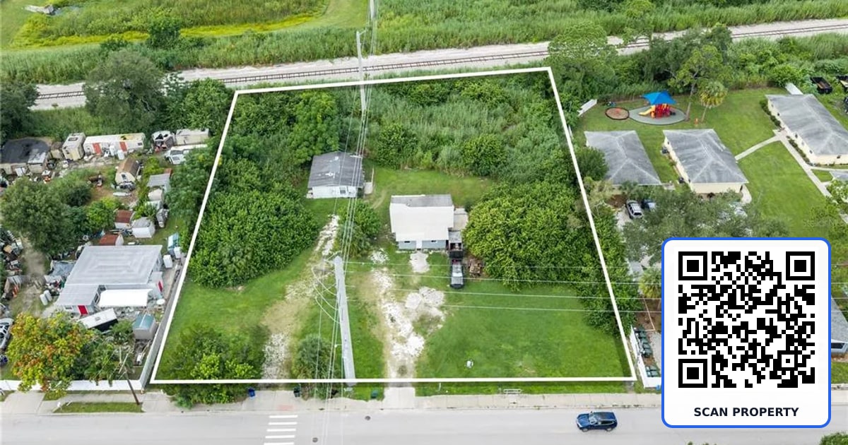 2305 MANGO AVENUE property photo