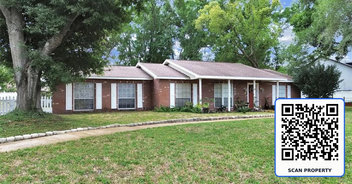 7608 BARRY ROAD property photo