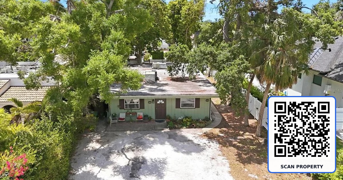 1824 WEBBER STREET property photo