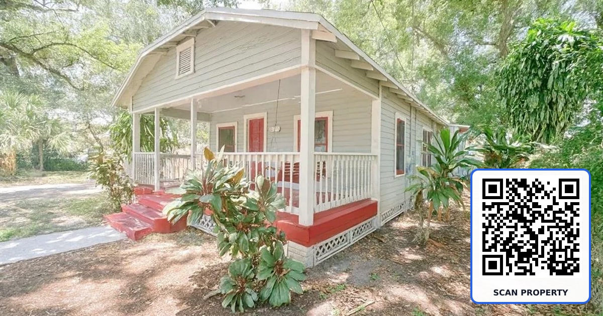 7105 N 10TH STREET property photo