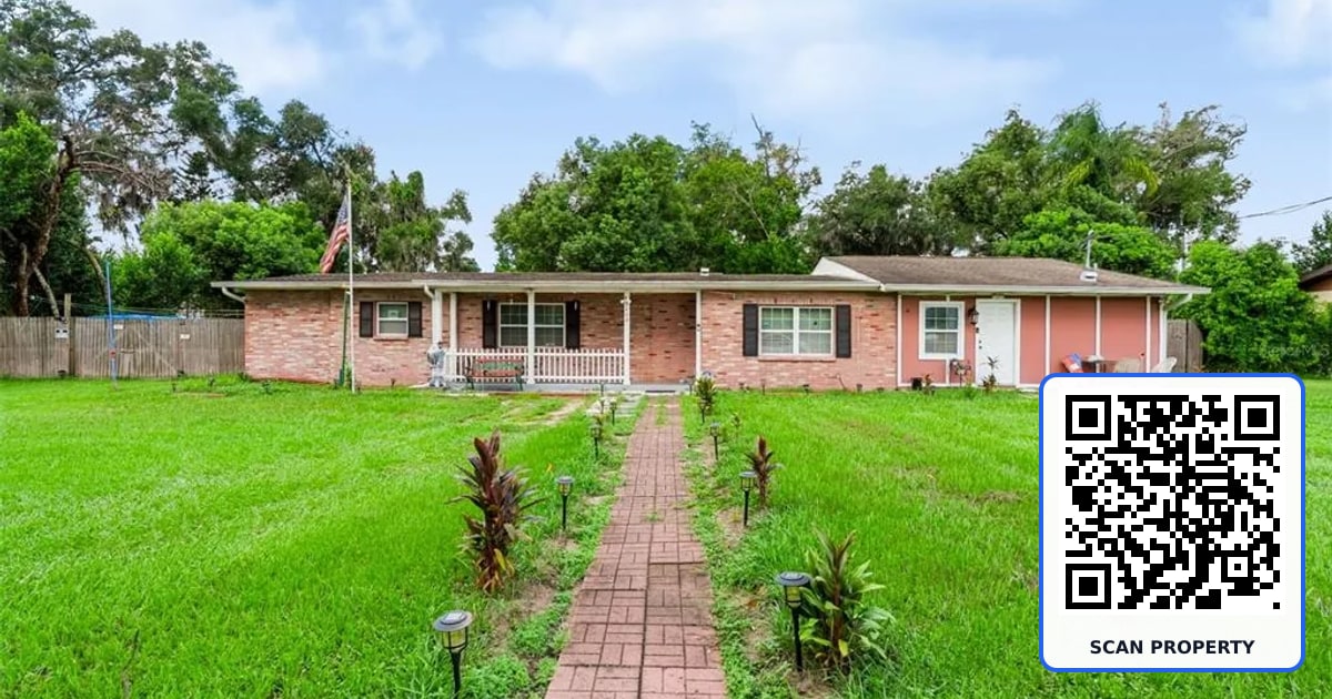 2409 GIDDENS AVENUE property photo