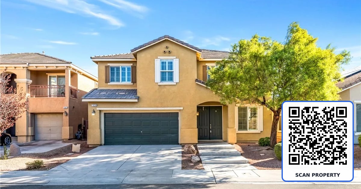 7038 PINK FLAMINGOS Place property photo